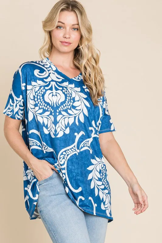 BOMBOM Printed Relaxed V-Neck Tunic Top