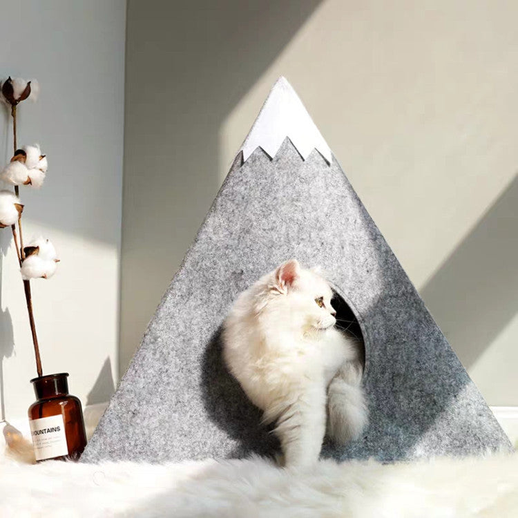 Snow Mountain Shape Semi-enclosed Felt Pet Kennel