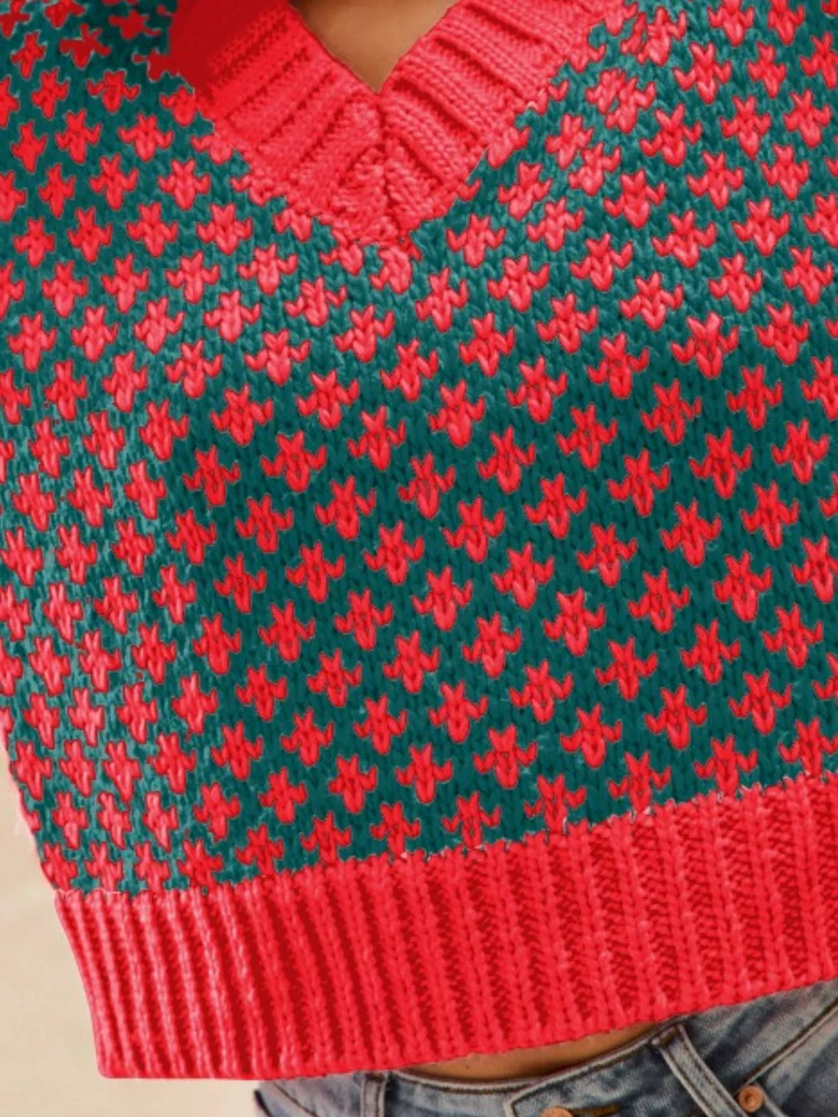 SO ME Color Block Textured Christmas Sweater V Neck Top