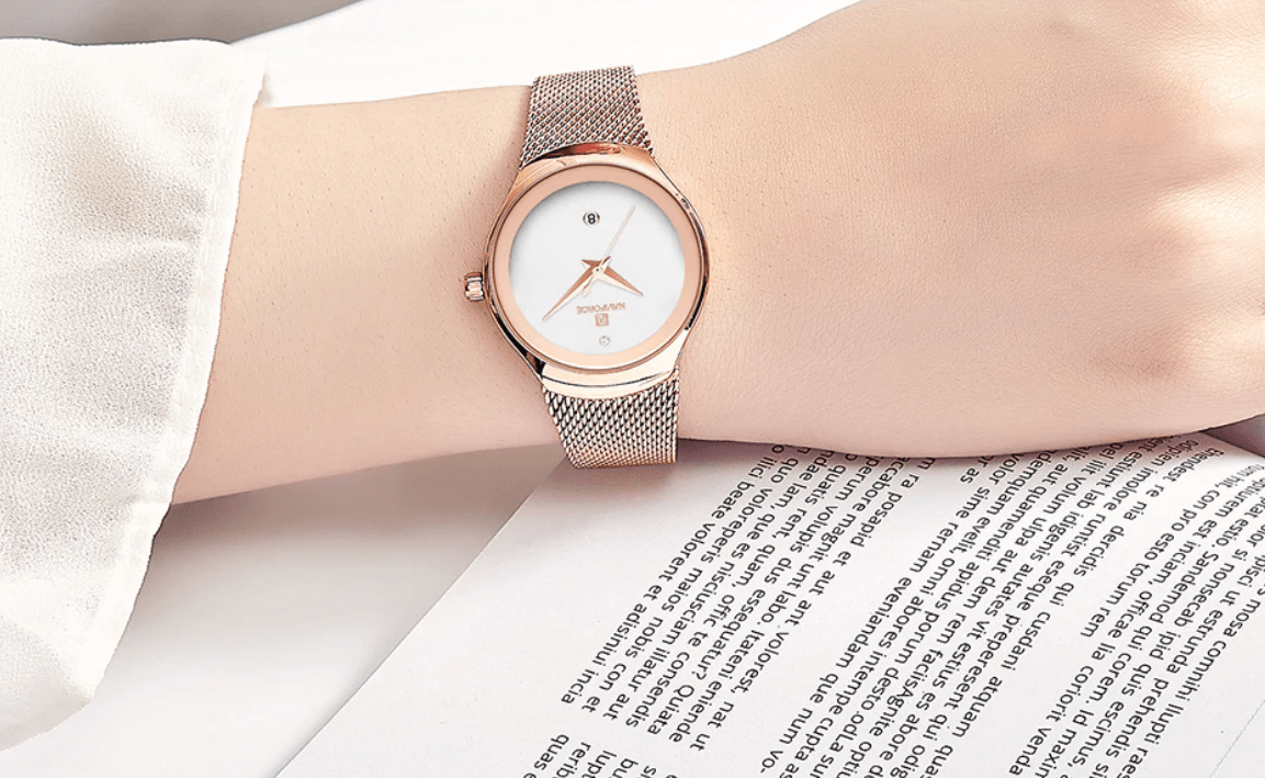 Women's Stainless Steel Watch With Braided Bracelet Excellent