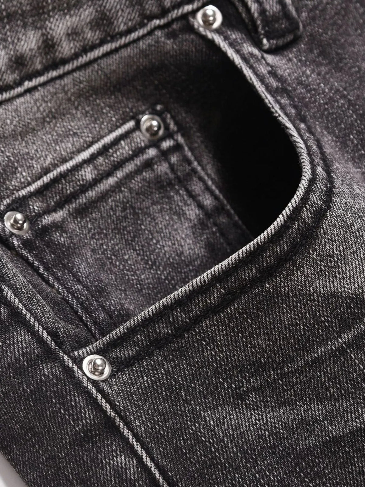 Men's Washed Straight-Leg Jeans