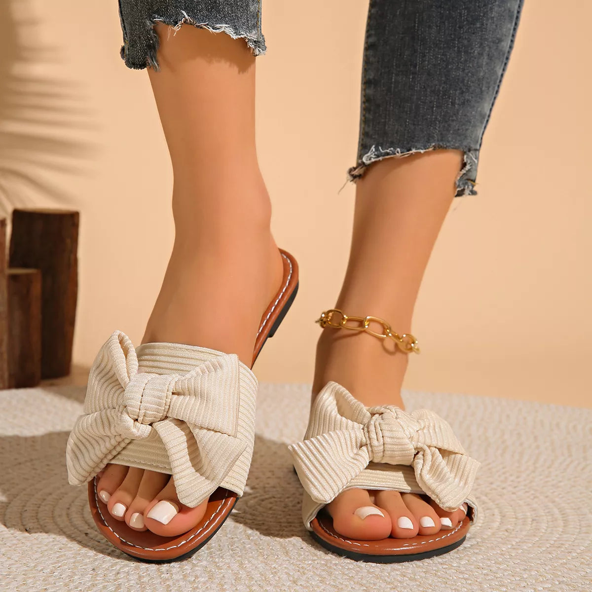 Bow Knot Decor Flat Sandals