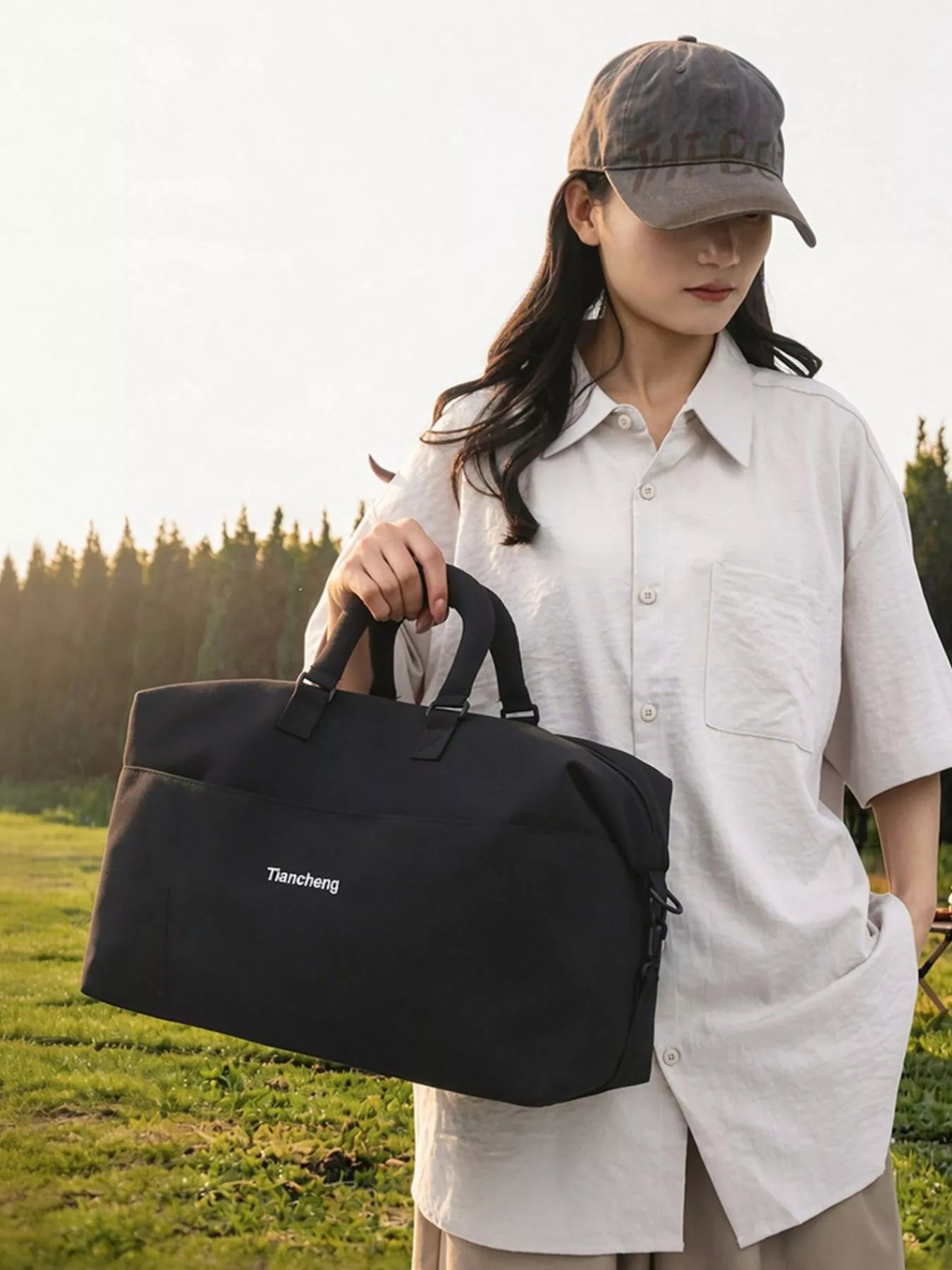 Adjustable Strap Travel Bag