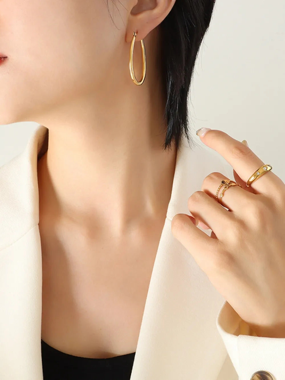 Elegant and niche design versatile ear buckles and accessories