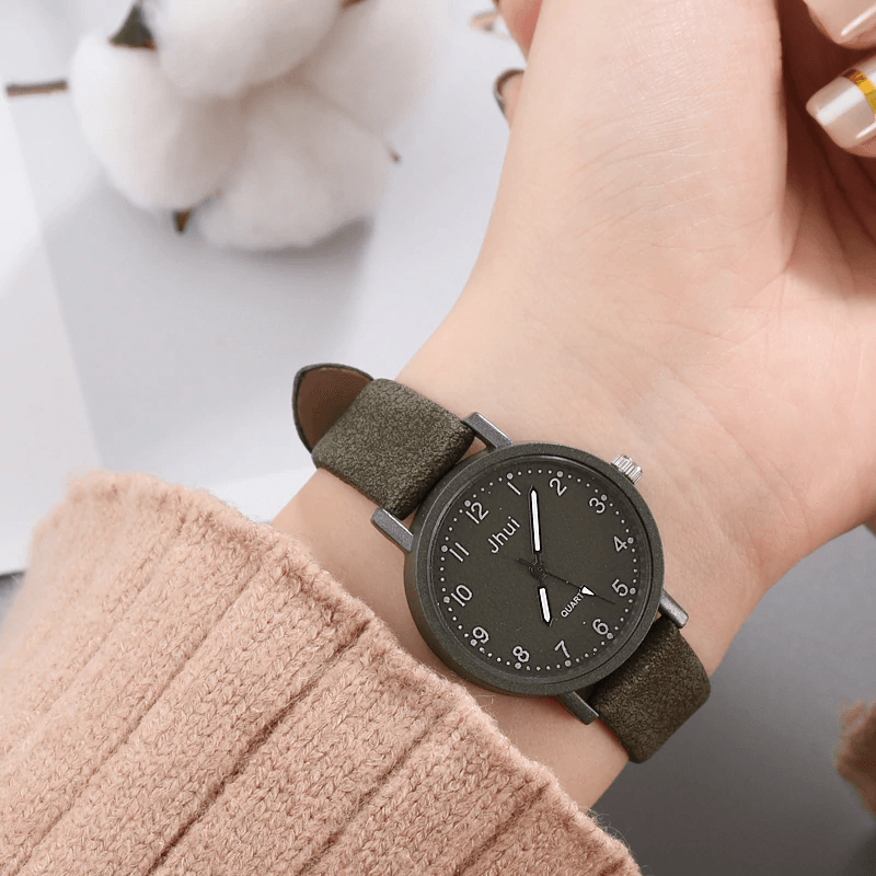 Women's Fashion Leather Watch