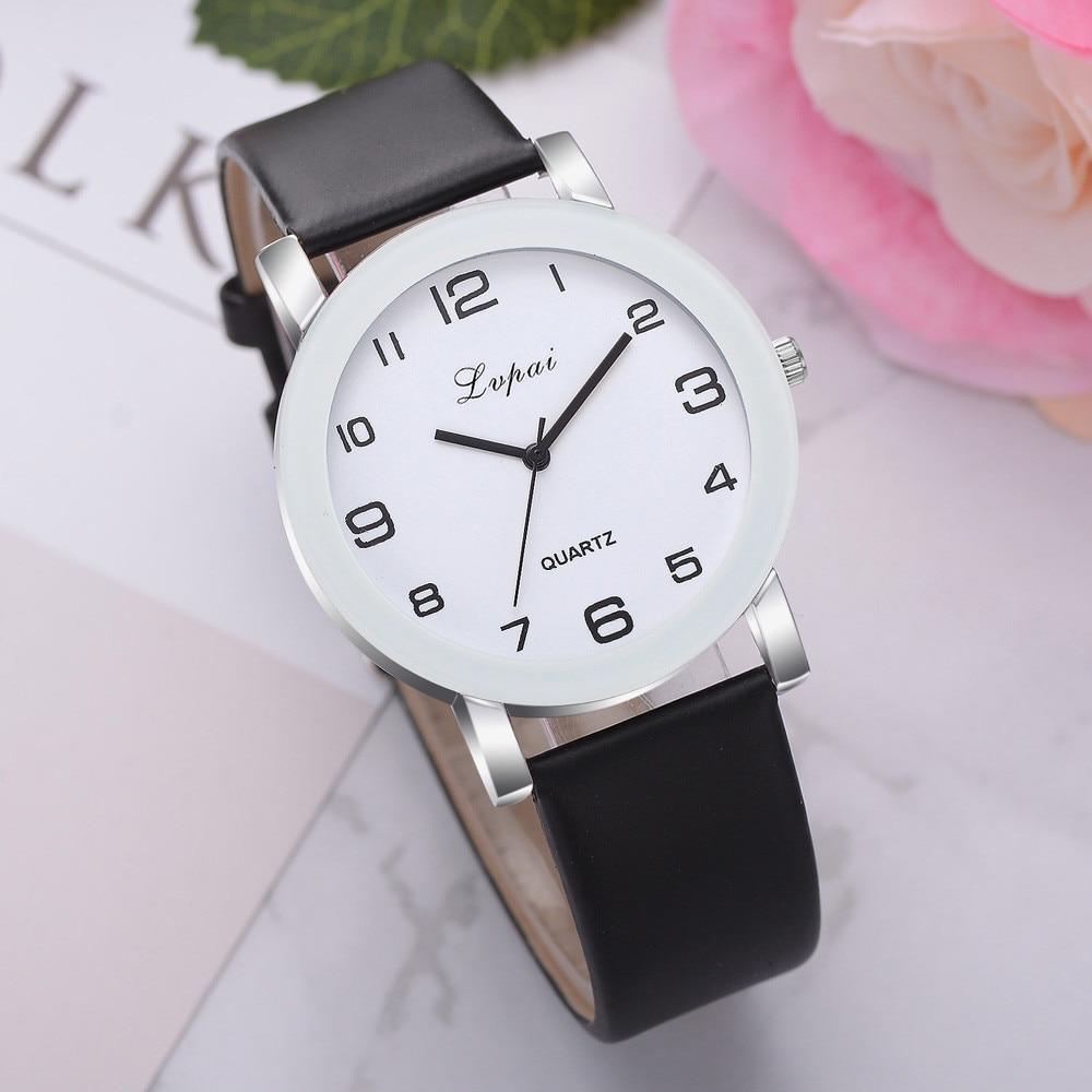 Woman's Watch Fashion Simple White Quartz Wristwatches Sport