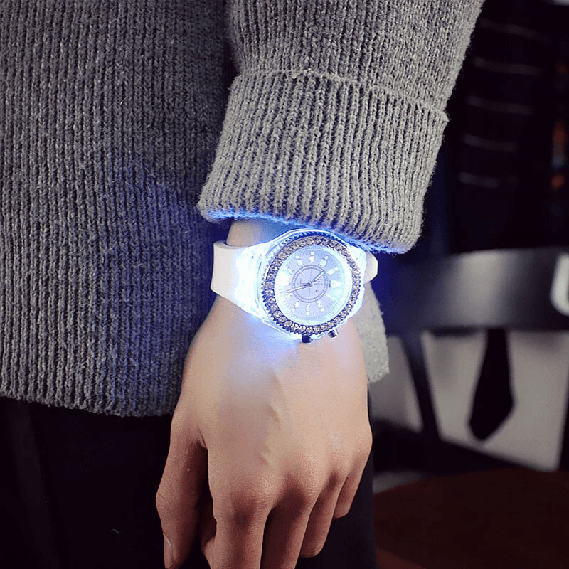 STEVVEX Led Flash Watch Personality Trends Students Lovers