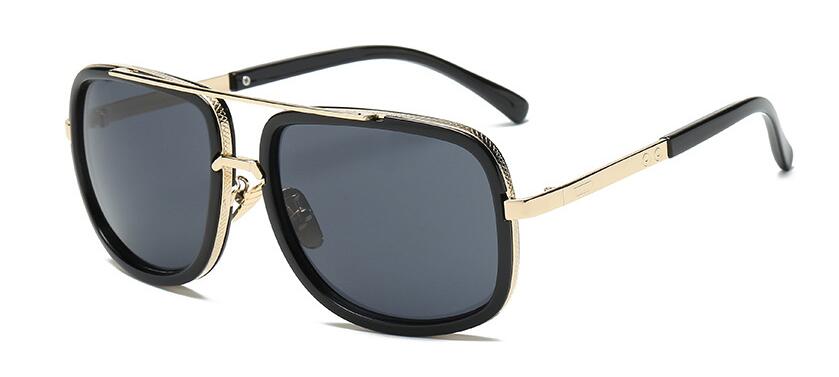 Classic Square Gold Metal Frame Woman and Man Unisex Oversized