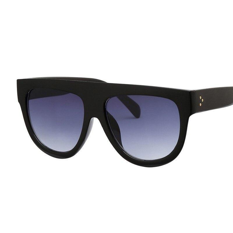 Oversized Women's Retro Sunglasses