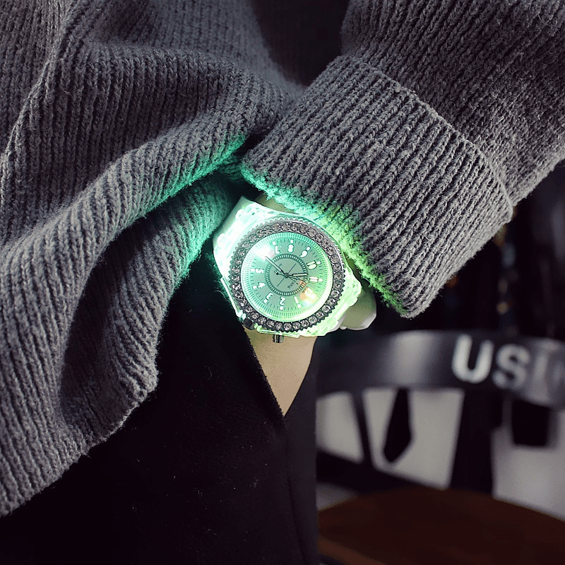 STEVVEX Led Flash Watch Personality Trends Students Lovers