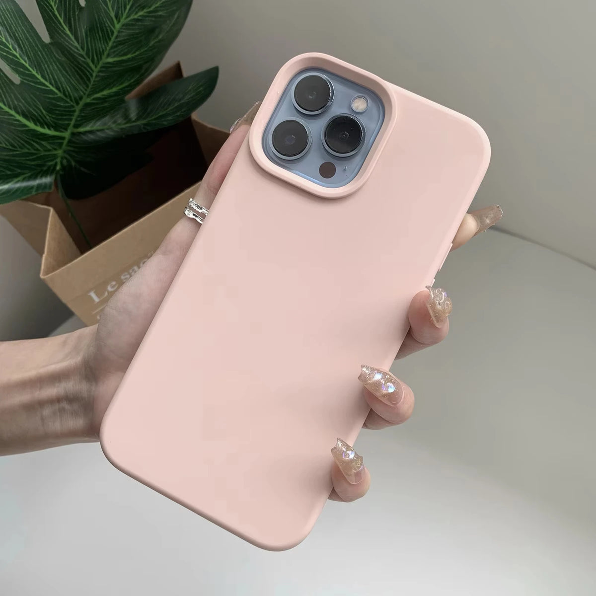 Liquid Silicone Rubber phone case for iphone 17 16 15 14 plus 13 12 11 pro max cover Luxury funda Cute Colors cases carcasa