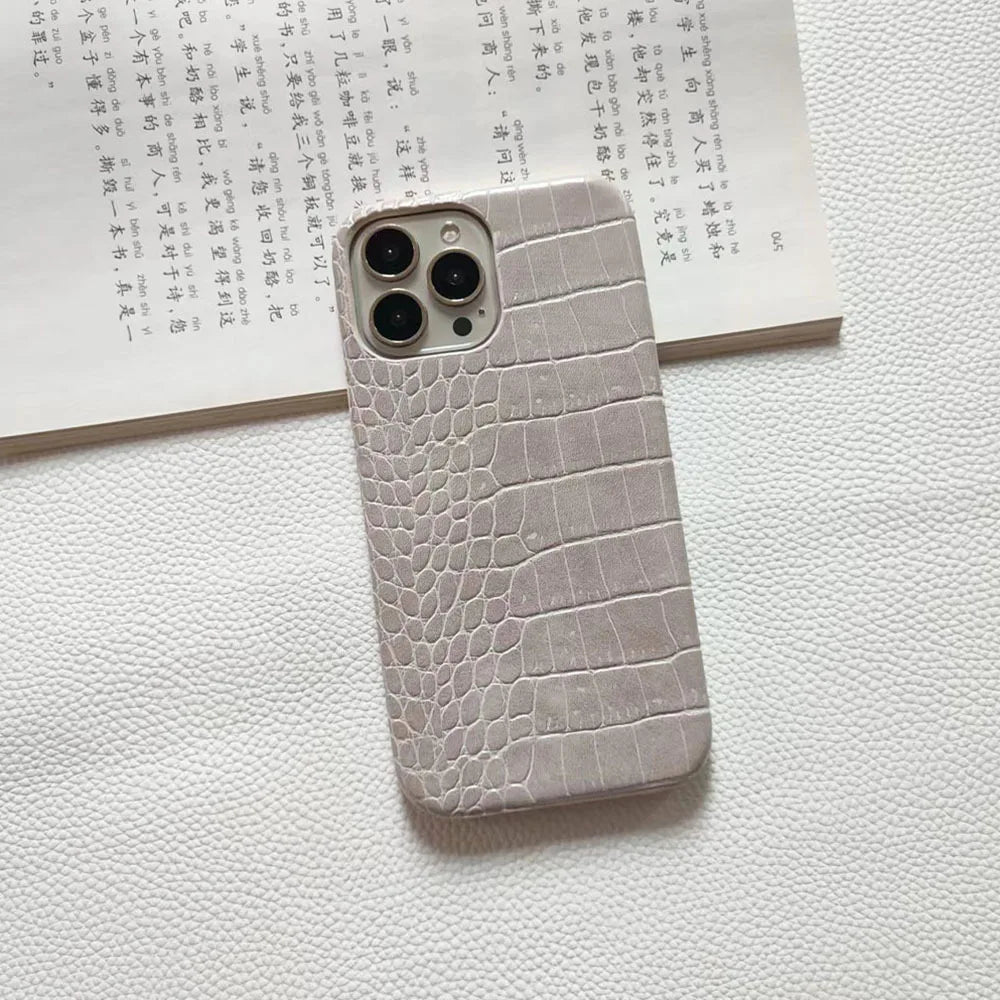 The New Model Is Suitable for iPhone 16plus Crocodile Pattern Phone Case 15promax 14pro 13 12 Anti Drop Hard PC Protection Cover