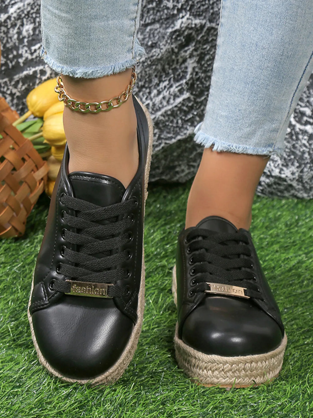Round Toe Platform Sneakers