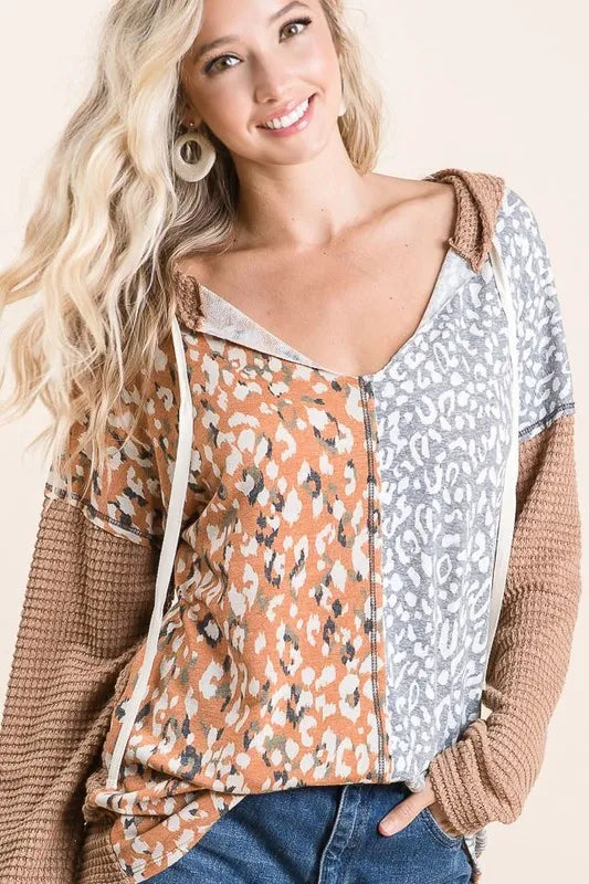 BiBi Popcorn Waffle Knit Hoodie with Print Block Front