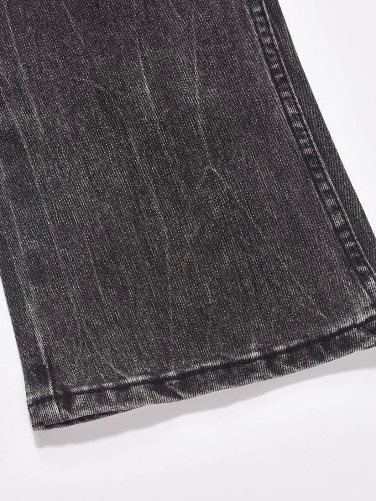 Men's Washed Straight-Leg Jeans