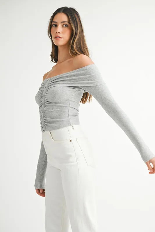 MABLE Off-Shoulder Long Sleeve T-Shirt