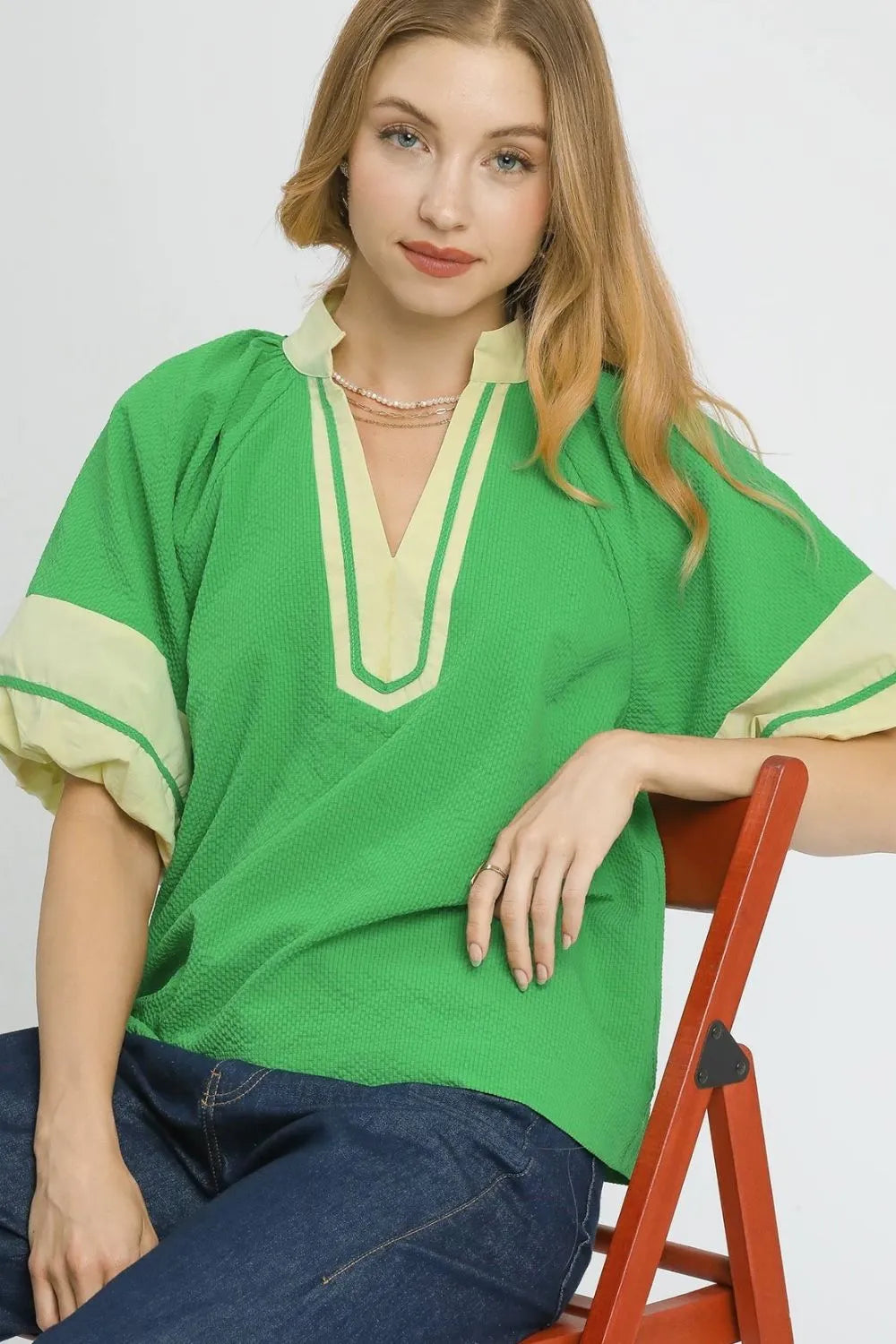 Umgee Contrast Trim Notched Puff Sleeve Blouse