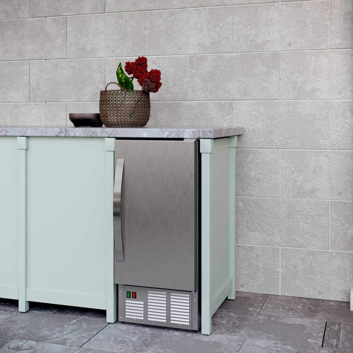 [OIM450SS] Edgestar 15" Outdoor Ice Maker