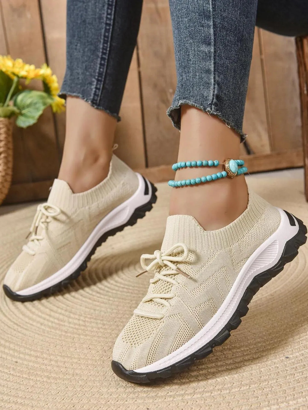 Mesh Knit Lace Up Athletic