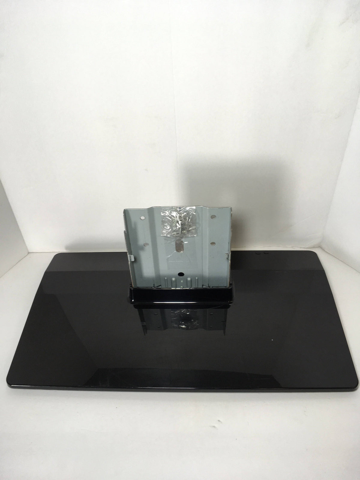 Sharp CDAI-A438WJ34 TV Stand / Base for LC-32D64U