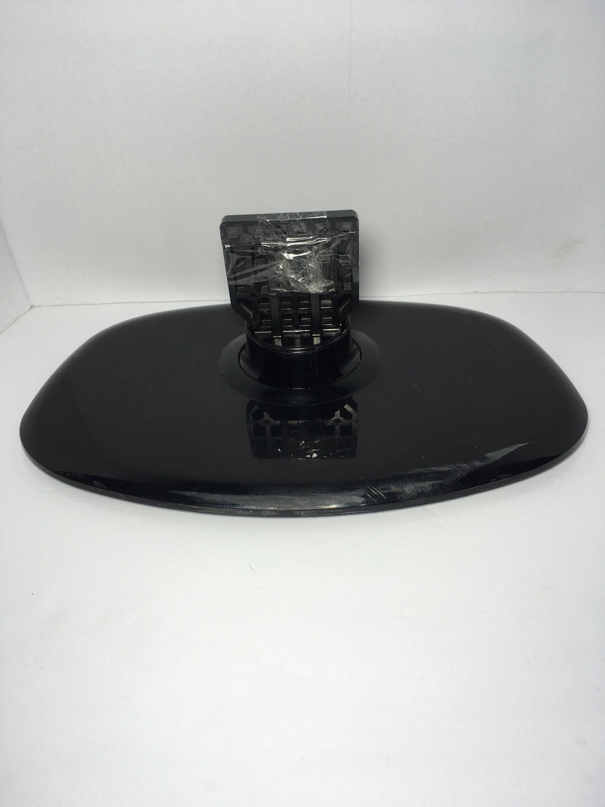 Nexus NX32031 TV Stand