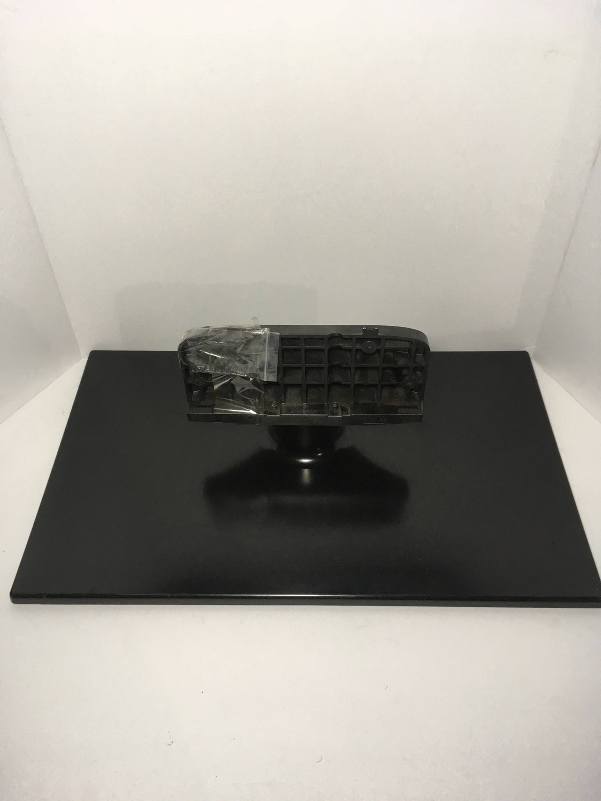 Samsung UN60H6203AFXZA TV Stand/Base