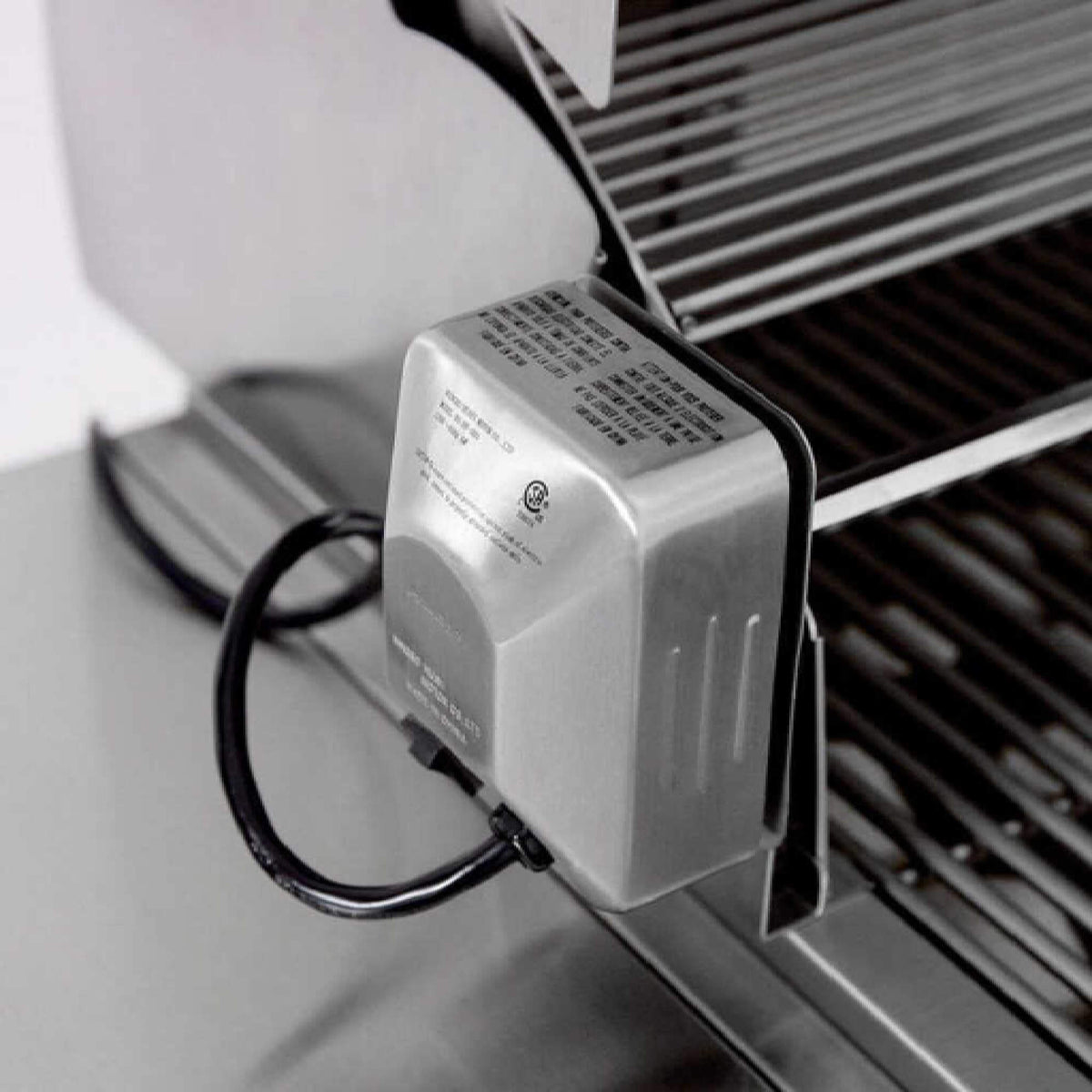 Summerset Sizzler Built-In Propane Gas Grill [Siz25/32/40]